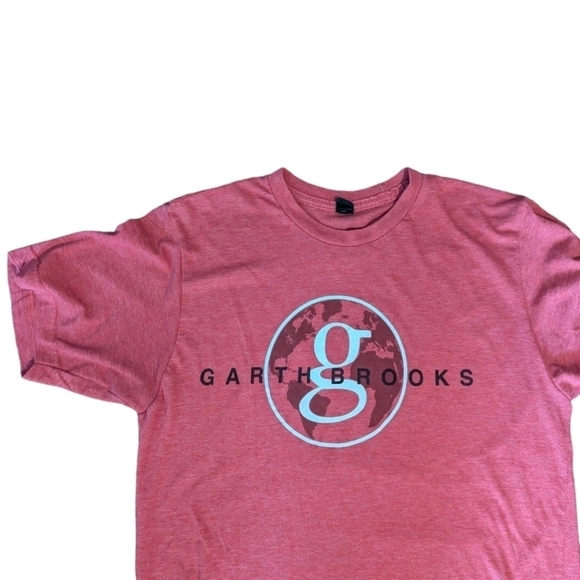 Garth Brooks T Shirt world tour red concert Casual Soft unisex sz M - Picture 4 of 7